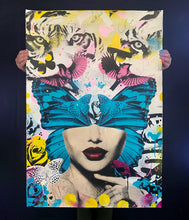 Load image into Gallery viewer, La Femme Papillon V1 (original)
