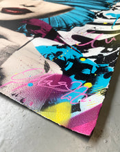 Load image into Gallery viewer, La Femme Papillon V1 (original)